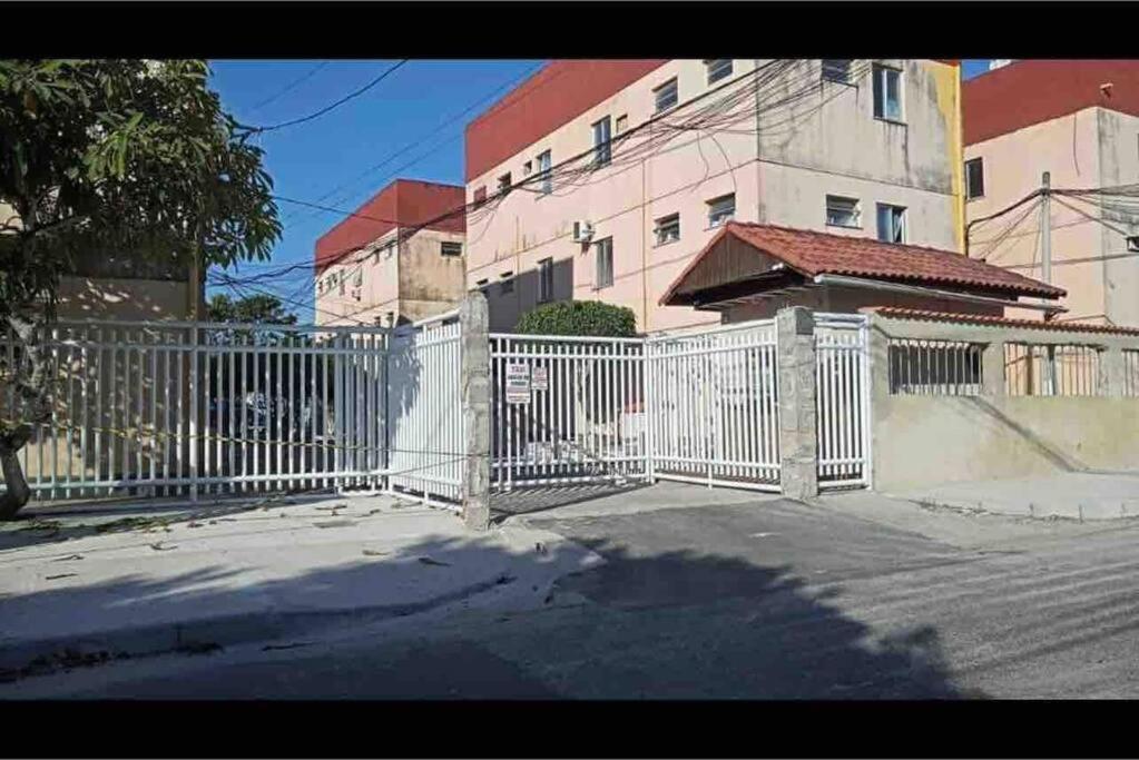 Mobiliado Em Proximo Ao Centro Apartment Marica